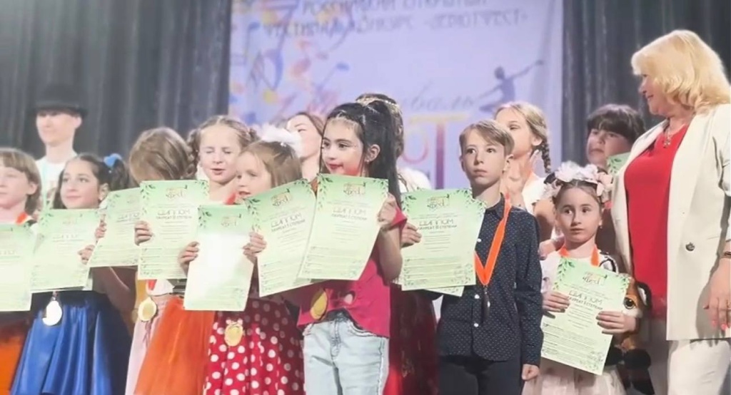«Дебют Фест» в Красноармейске: юные таланты Подмосковья блеснули на российском фестивале «Дебют Фест» в Красноармейске: юные таланты Подмосковья блеснули на российском фестивале