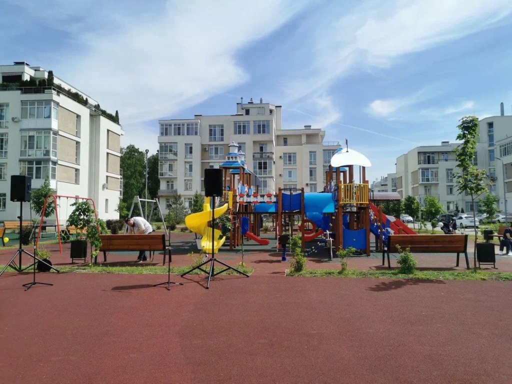 В городском округе Красногорск открылась новая детская площадка В городском округе Красногорск открылась новая детская площадка