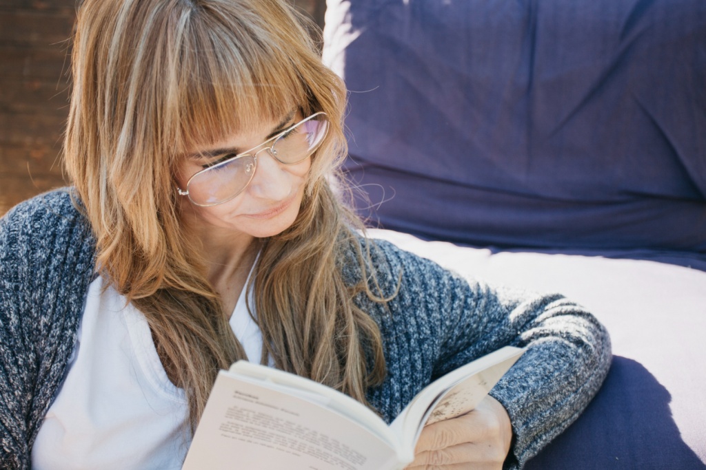 Книжный сквер у Некрасова: в Оренбурге открыли пространство для чтения, отдыха и творчества Книжный сквер у Некрасова: в Оренбурге открыли пространство для чтения, отдыха и творчества