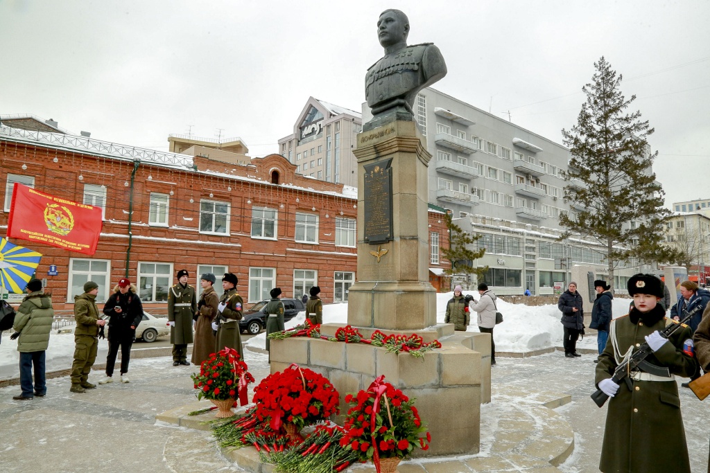 В Новосибирске вспоминают Александра Покрышкина