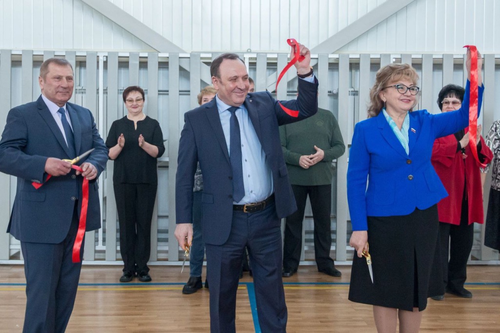 В Иркутской области в деревне Карлук открылся новый физкультурно-оздоровительный комплекс В Иркутской области в деревне Карлук открылся новый физкультурно-оздоровительный комплекс