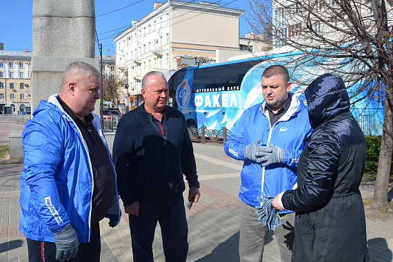 Депутаты Воронежской гордумы приняли участие в городском субботнике