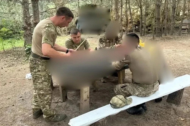 Депутат воронежской гордумы привёз бойцам «Севера» симуляторы для борьбы с дронами Депутат воронежской гордумы привёз бойцам «Севера» симуляторы для борьбы с дронами