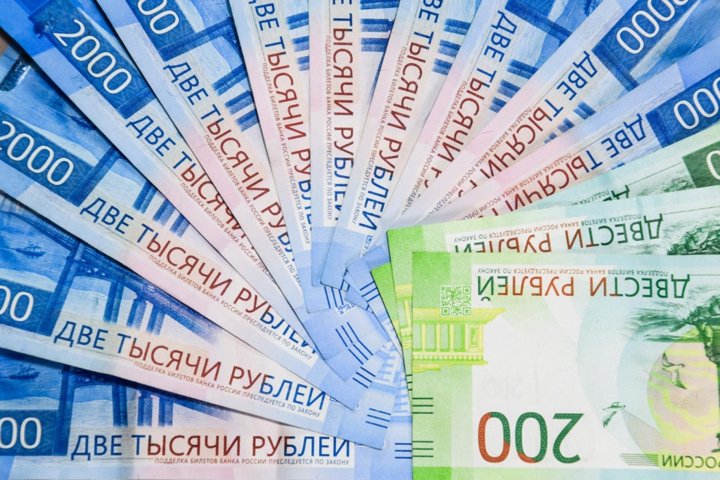 Крупнейшее SPO в России: ВТБ привлек 84,7 млрд рублей