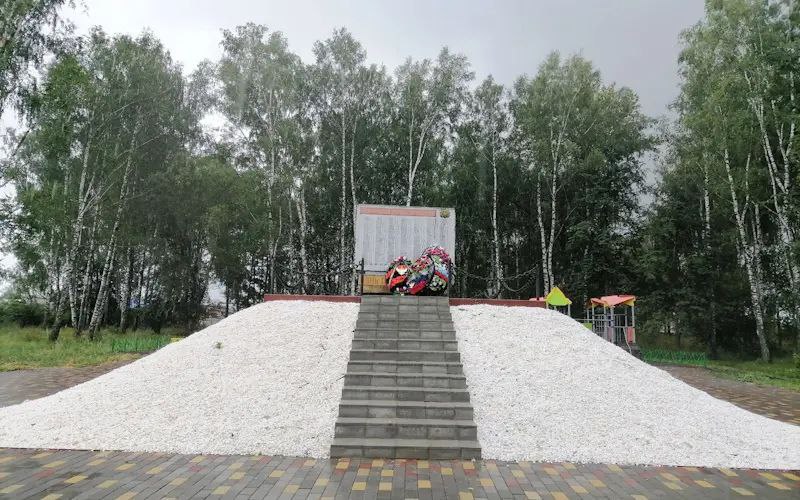 В Подлесной Тавле создано современное общественное пространство В Подлесной Тавле создано современное общественное пространство