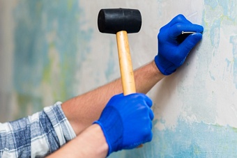 В Тыве прокуратура обязала подрядчика устранить некачественные работы по капремонту дома